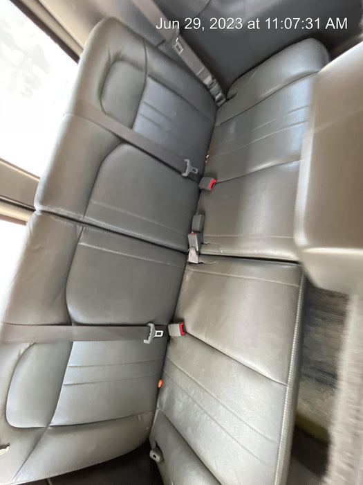 2022 GMC Savana 3500