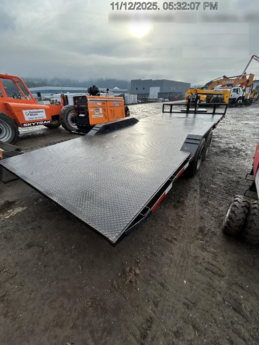 2024 TEXAS PRIDE TRAILERS 21' Lowboy Gravity Tilt Bed 14K Bumper Pull Trailer