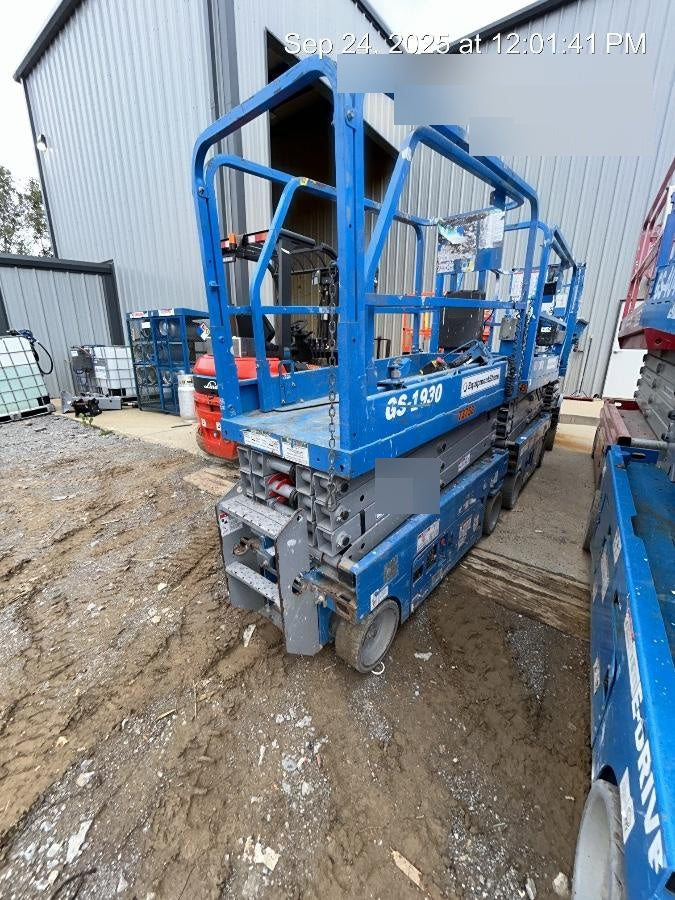 2020 Genie GS-1930 Fixed rails with chain entry gate - Pre A92.20