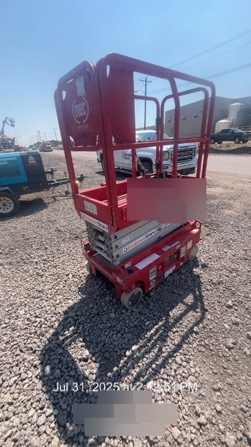 2019 MEC 1330SE MEC 1330SE w/ES Track Hardware, Full Extended 2 Year Warranty
