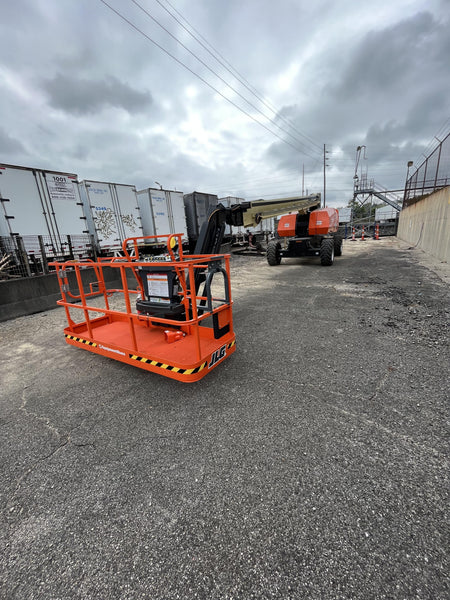 2023 JLG 860SJ