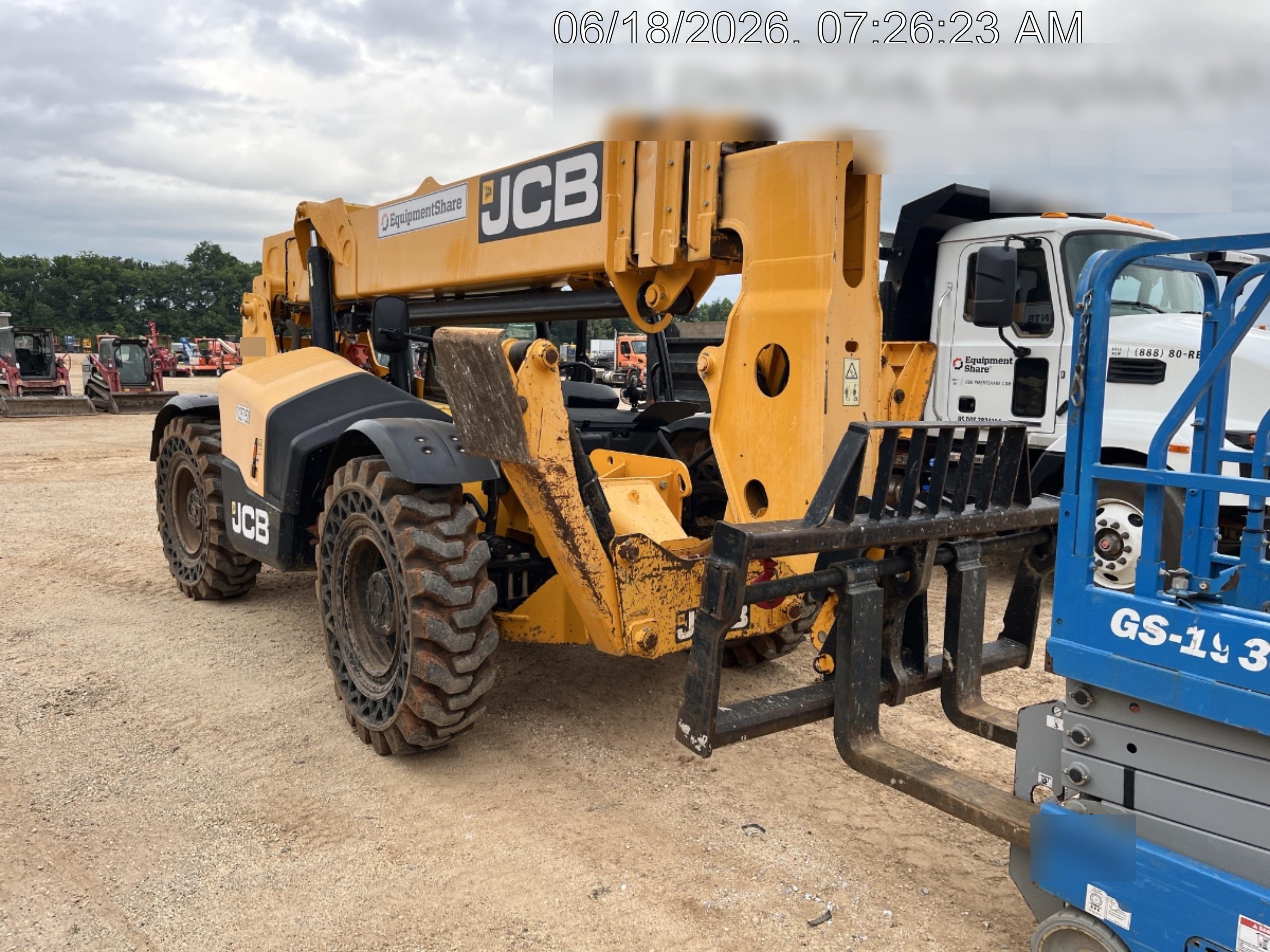 2020 JCB 510-56
