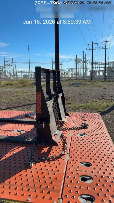 2025 ARROW MATERIAL HANDLING 60" Pallet Forks - Arrow