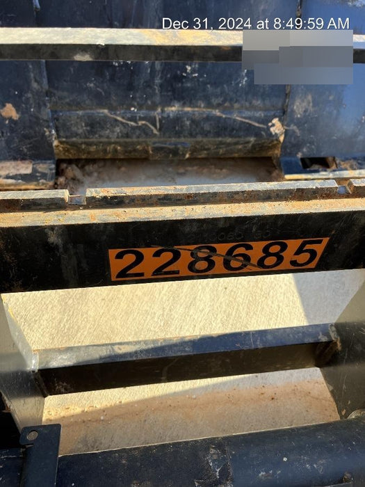 2022 ARROW MATERIAL HANDLING F5100CB