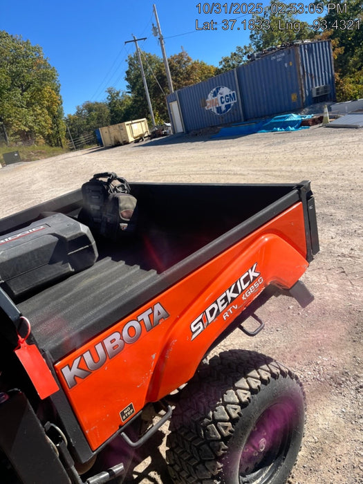 2019 Kubota RTV-XG850WL-H 4wd Utility Cart, Gas, 2 Seat, LED Strobe, Windshield Tempered Glass, Plastic Canopy, Wire Harness Kit, Backup Alarm