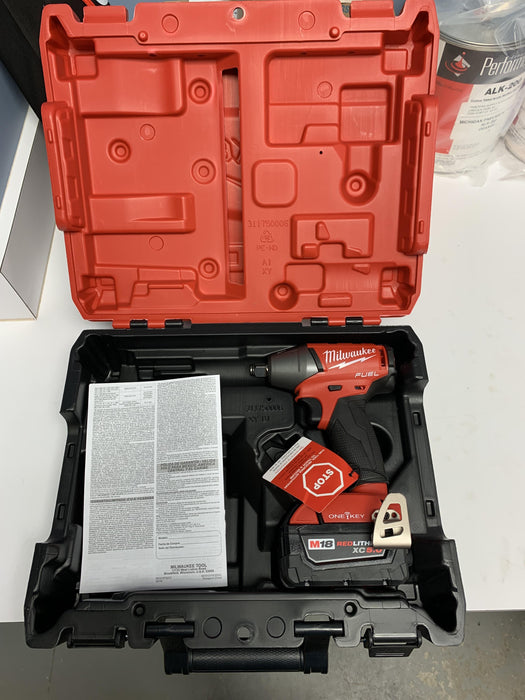 2021 MILWAUKEE 2759-B22