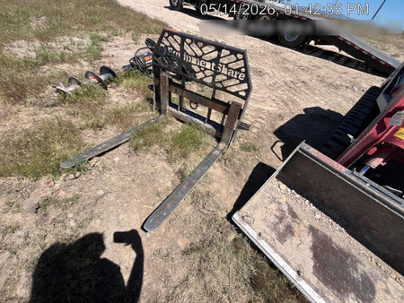 2019 PALADIN 48" Pallet Forks - Paladin