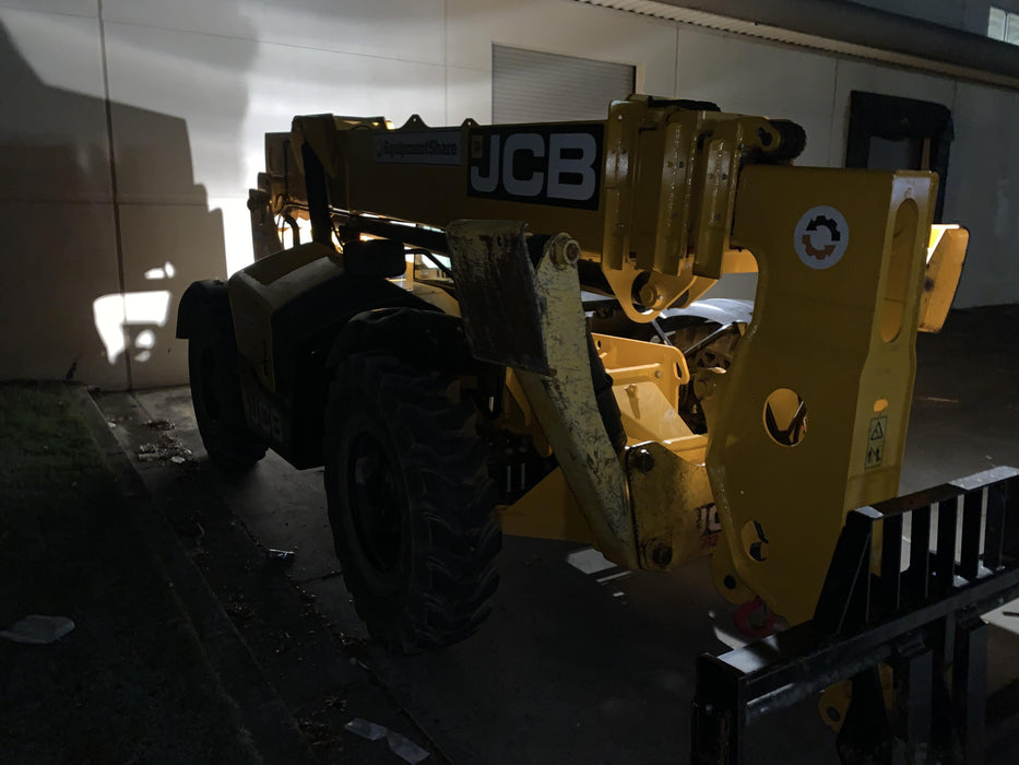 2020 JCB 510-56 Canopy, Solid Tires, Work Lights, Beacon, Aux Hydraulics, Back up Alarm, Lifting Eye, ES Decals