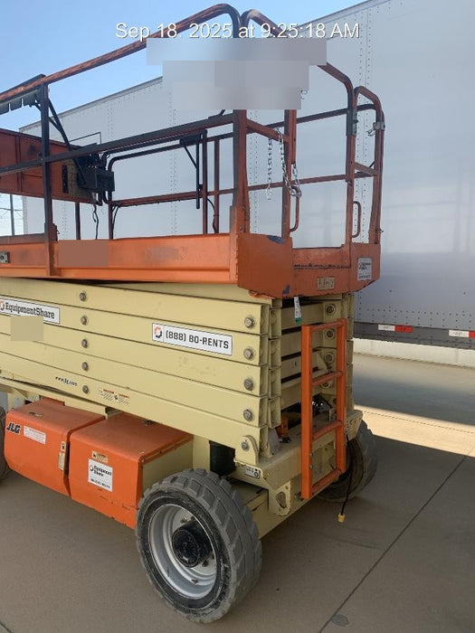 2019 JLG 4069LE Solid Non Marking Tires, Rotating Beacon