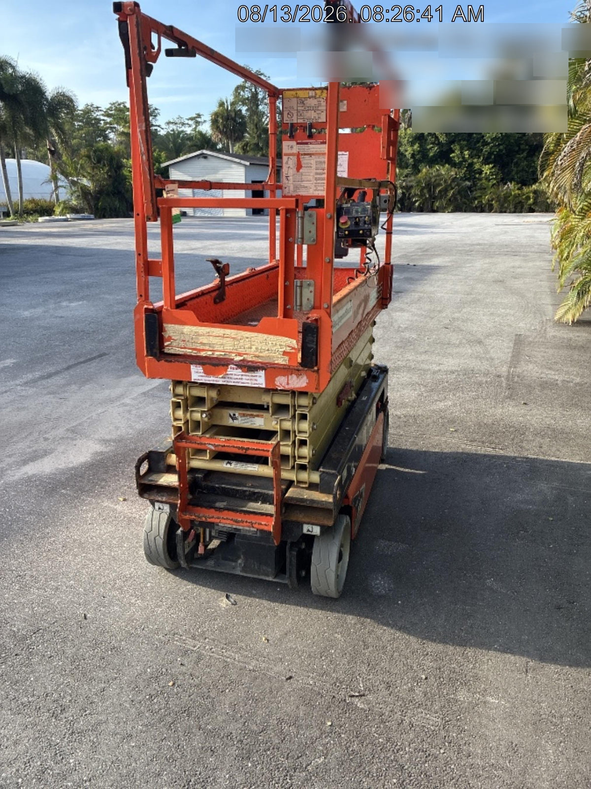 2022 JLG ES1932