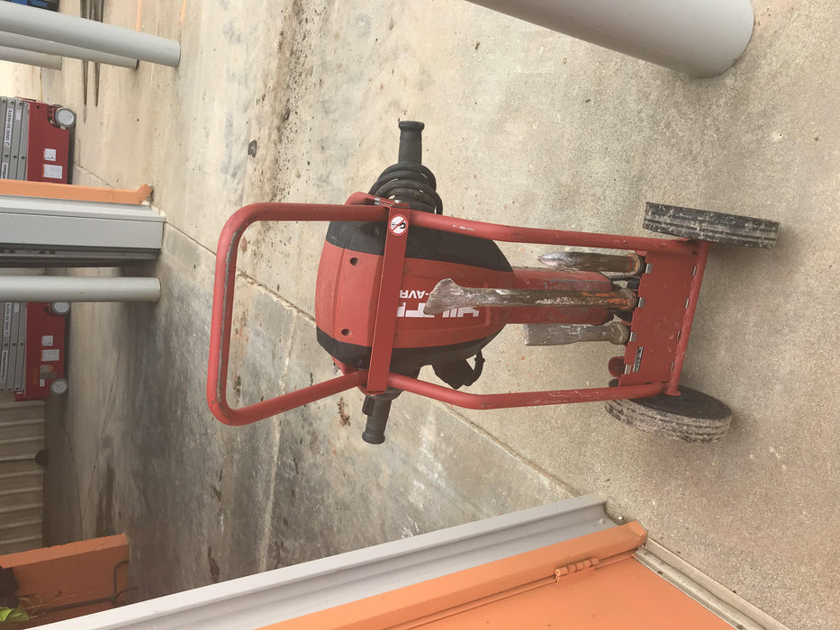 2019 HILTI TE 3000-AVR