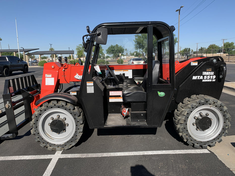 2020 MANITOU MTA5519