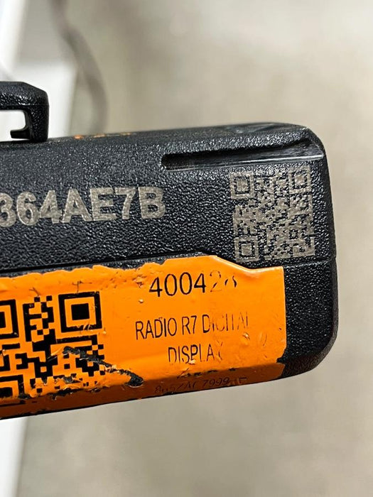 2024 MOTOROLA R7 DISPLAY