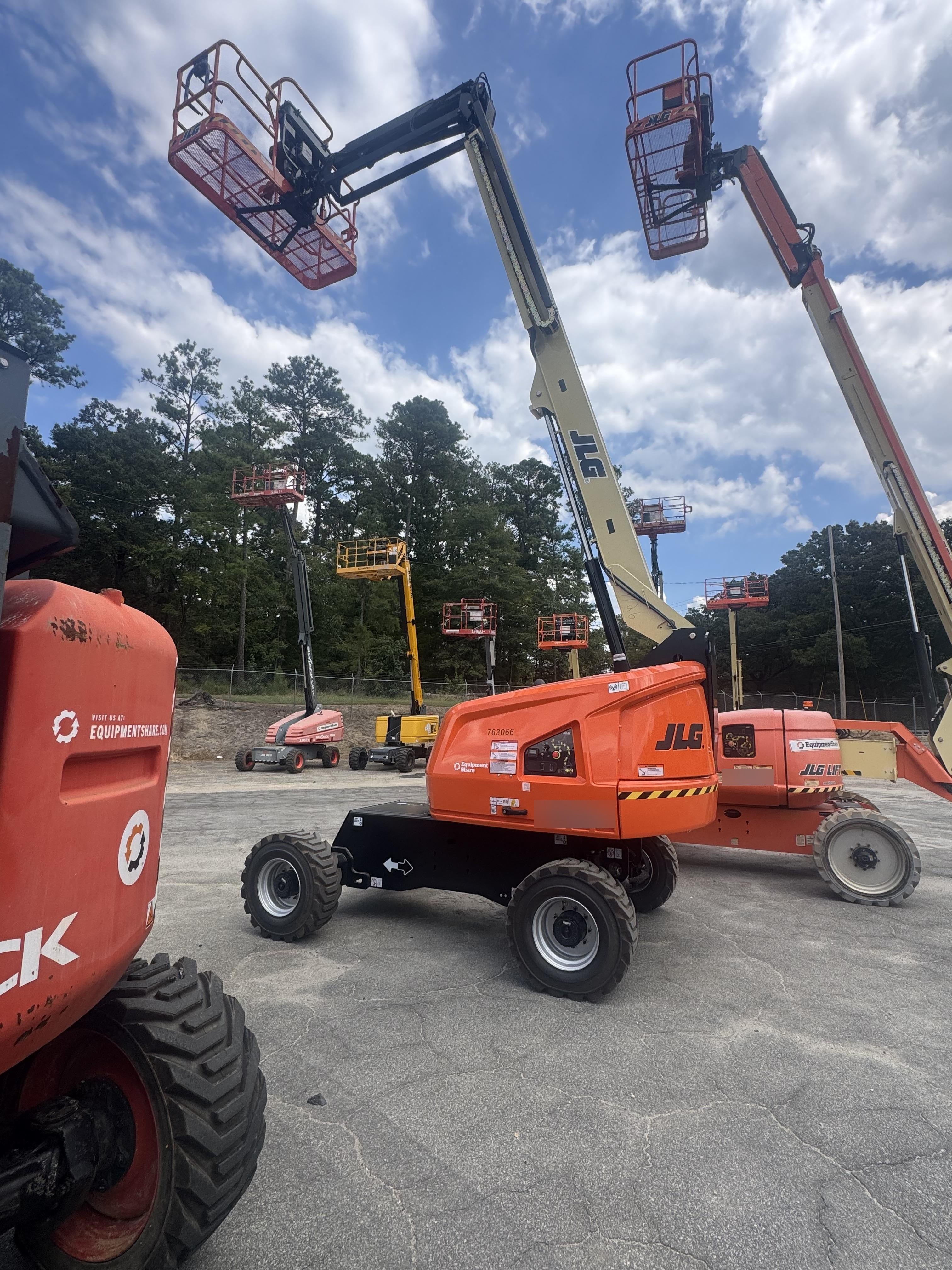 2026 JLG 460SJ
