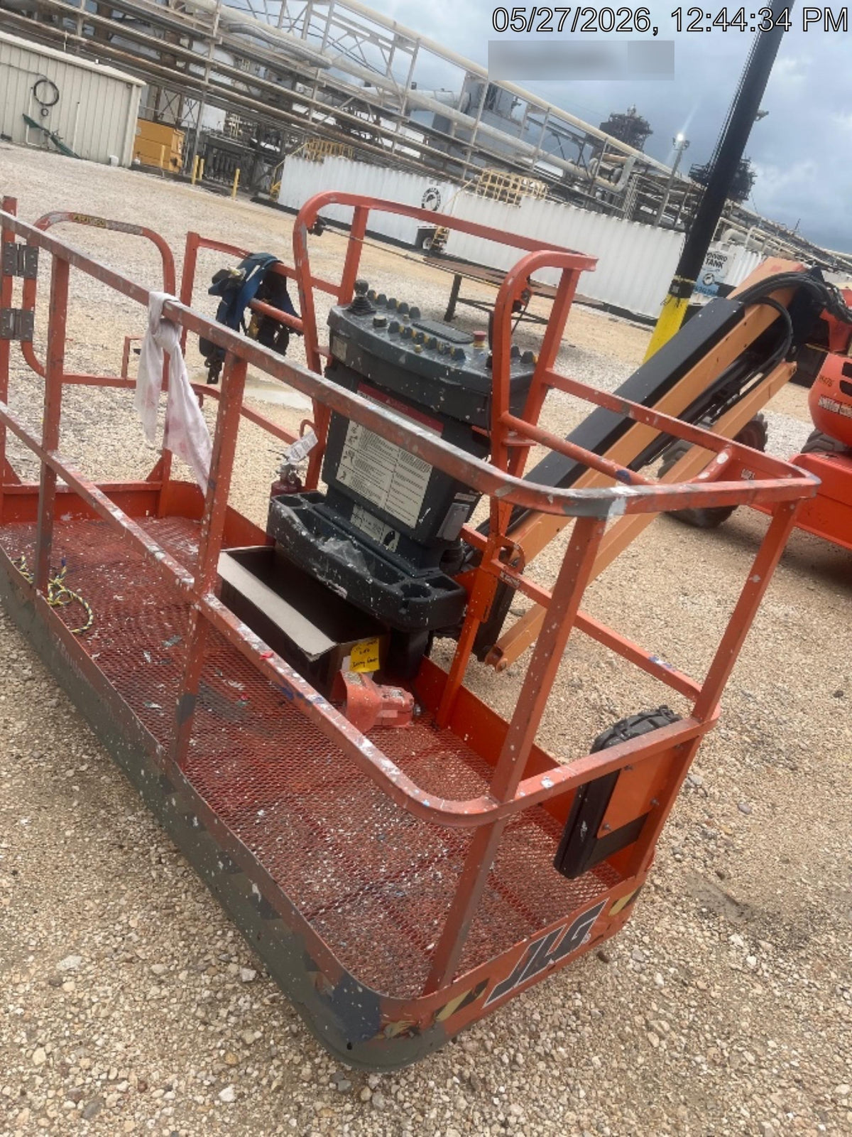 2023 JLG 600AJ