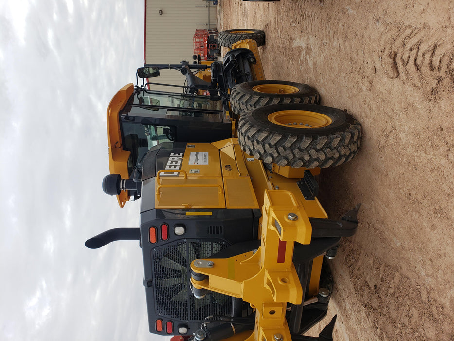 2019 JOHN DEERE 672G