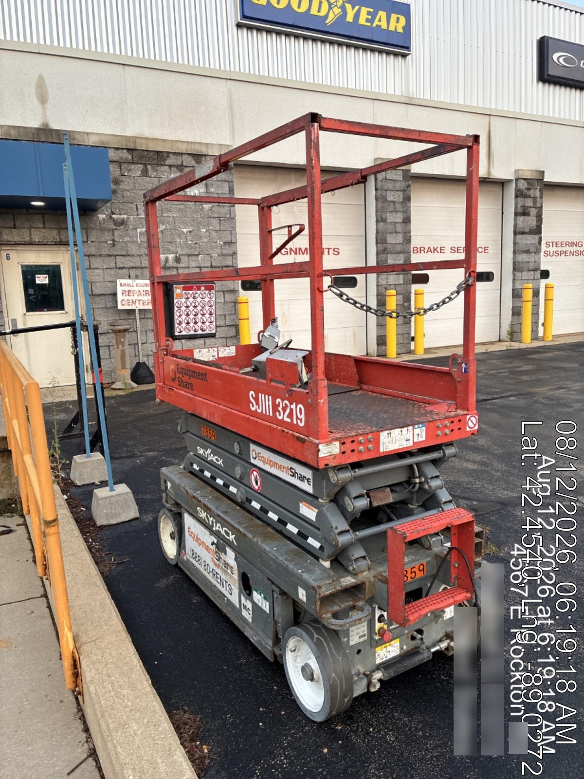 2018 Skyjack SJIII-3219 Skyjack SJIII3219 Scissor Lift w/Trojan Batteries