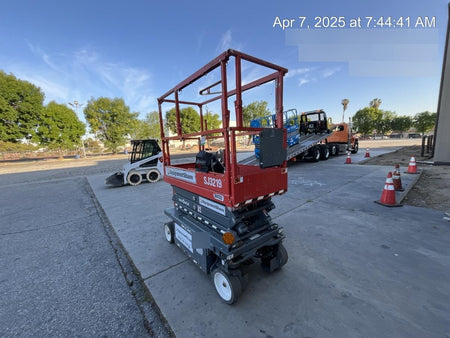 2020 Skyjack SJIII-3219 Solid NM Tires, Half height spring hinged entry gate, Dual Beacons, 800W Inverter