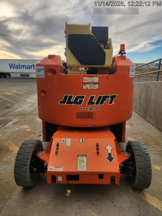 2019 JLG E400AJPN