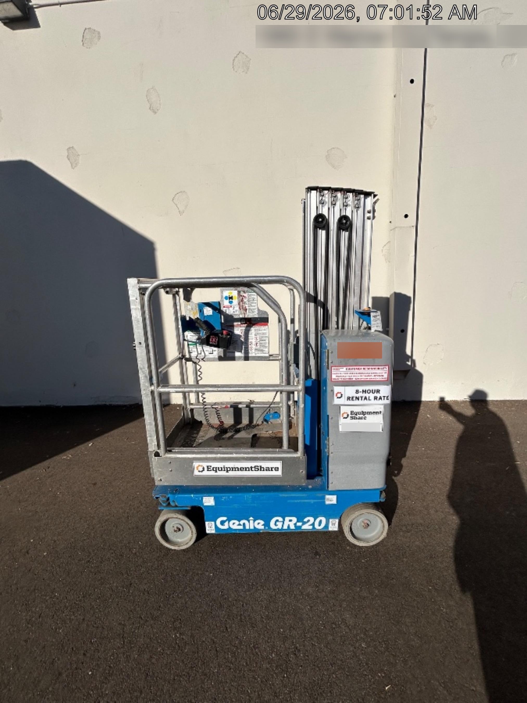 2020 GENIE GR-20