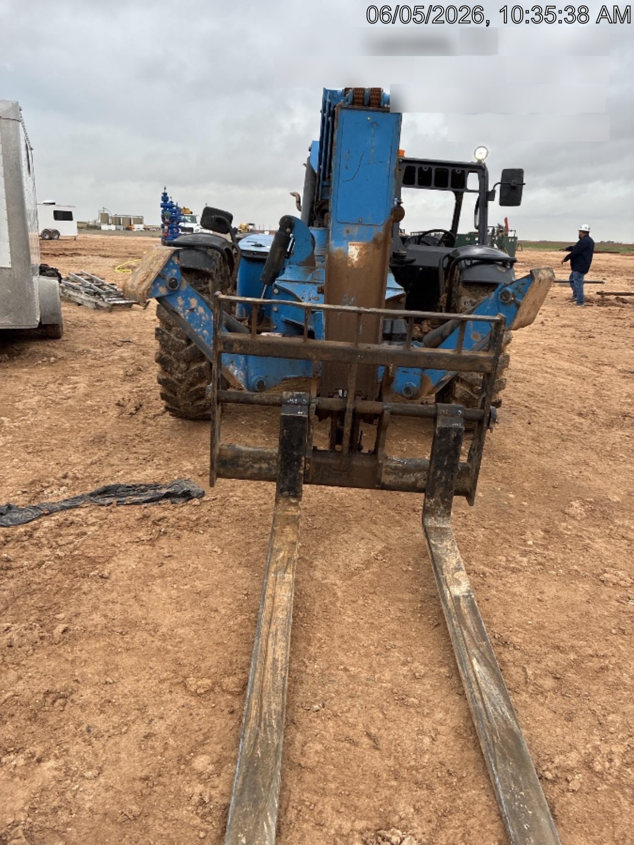 2018 Genie GTH-1056 Genie GTH-1056 w/ROPS, Work Lights, Solid Tires, RH Cab Mesh, Beacon, 60" Carriage and Forks