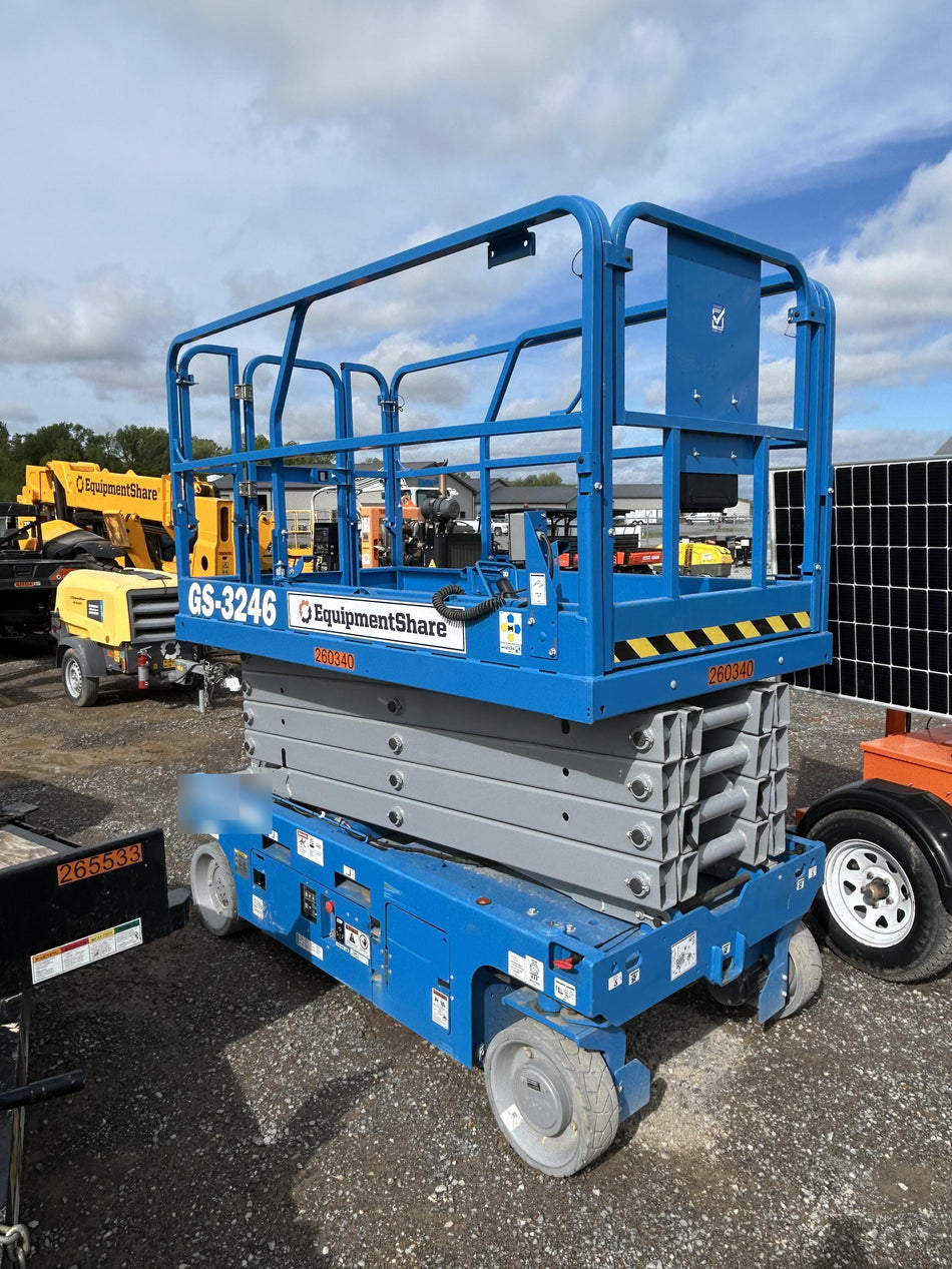 2022 GENIE GS-3246