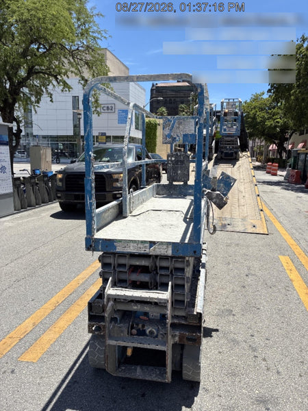 2019 Genie GS-1930 Fixed Rails with Chain Entry