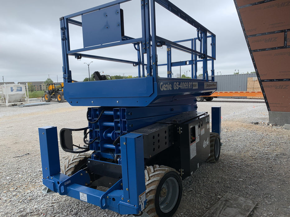 2020 GENIE GS-4069 RT