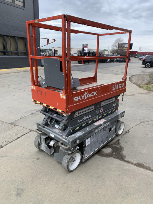 2016 Skyjack SJIII-3219 Standard Rental Specs