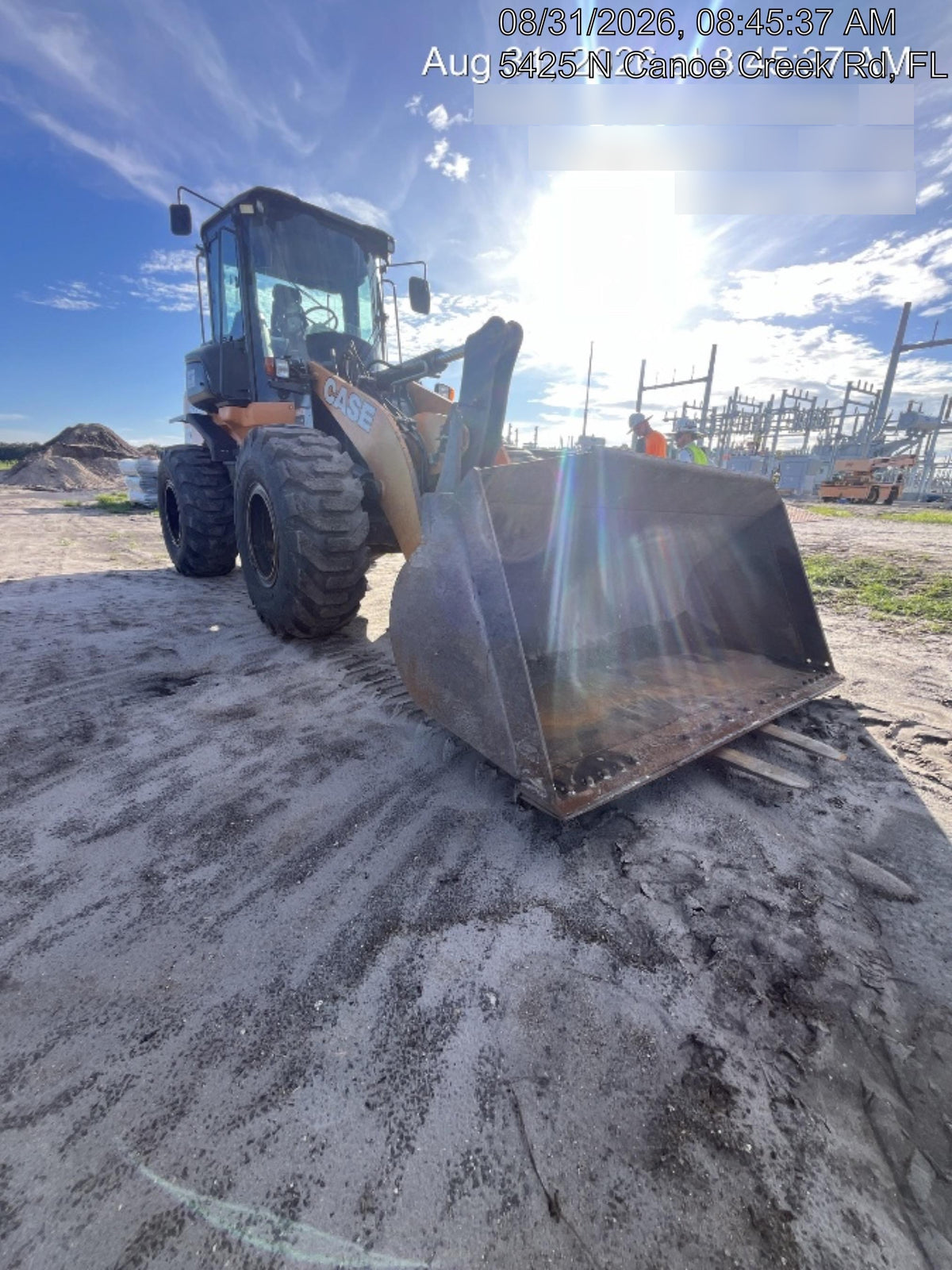 2022 CASE 621G