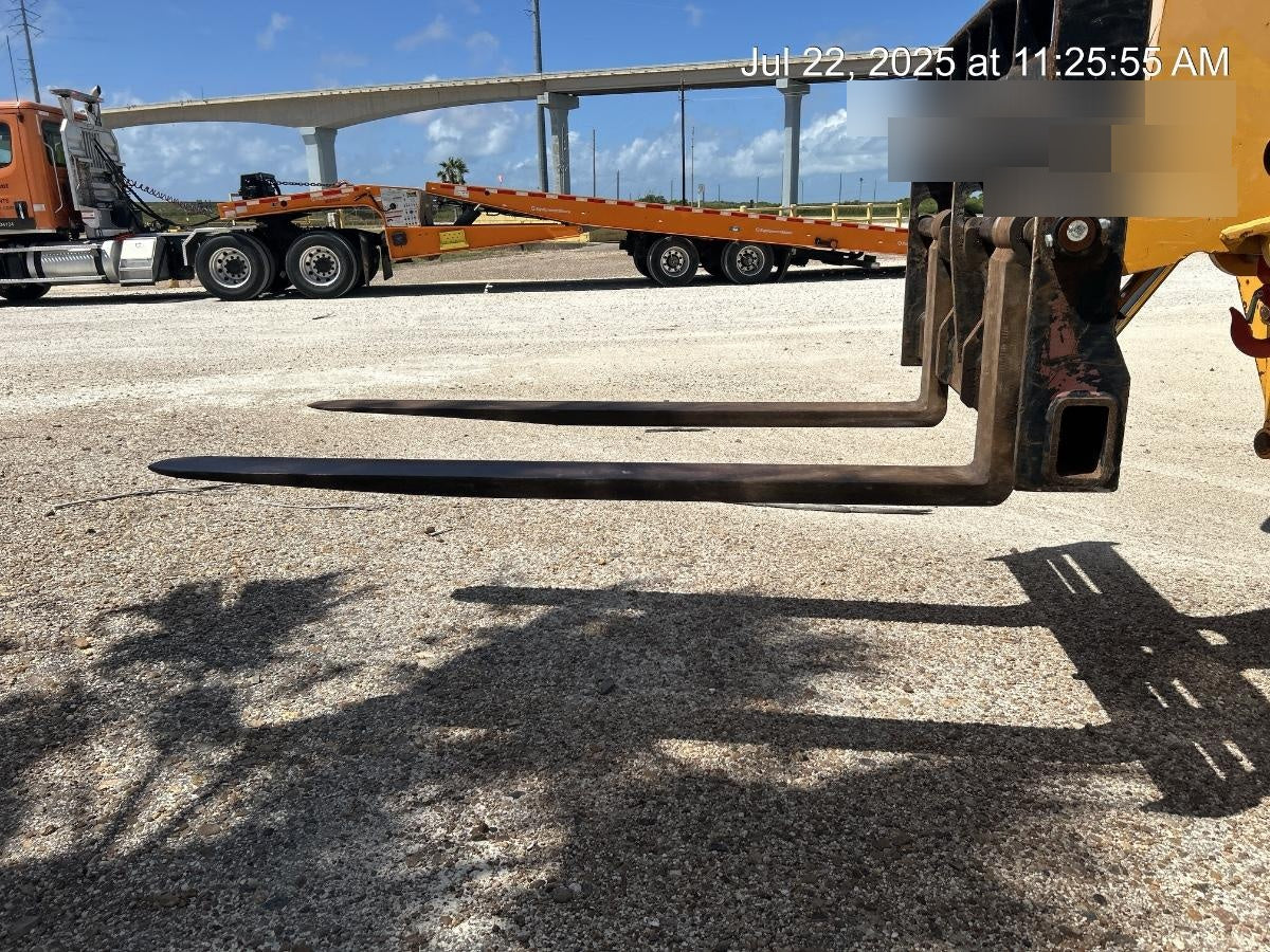 2021 JCB 510-56