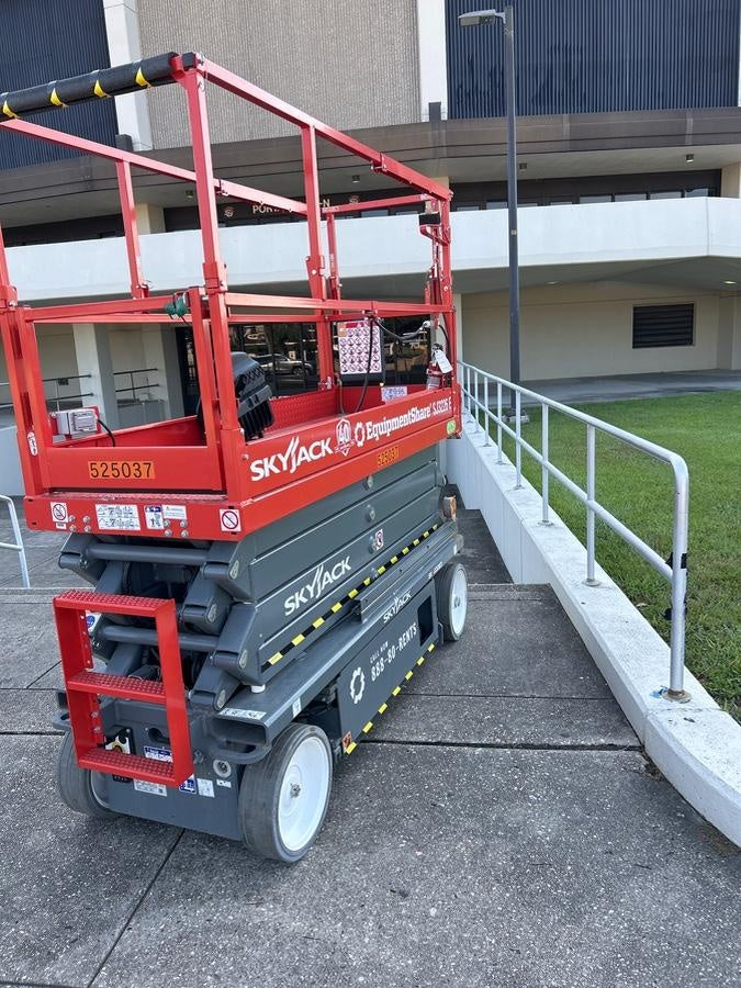 2025 SKYJACK SJ3226