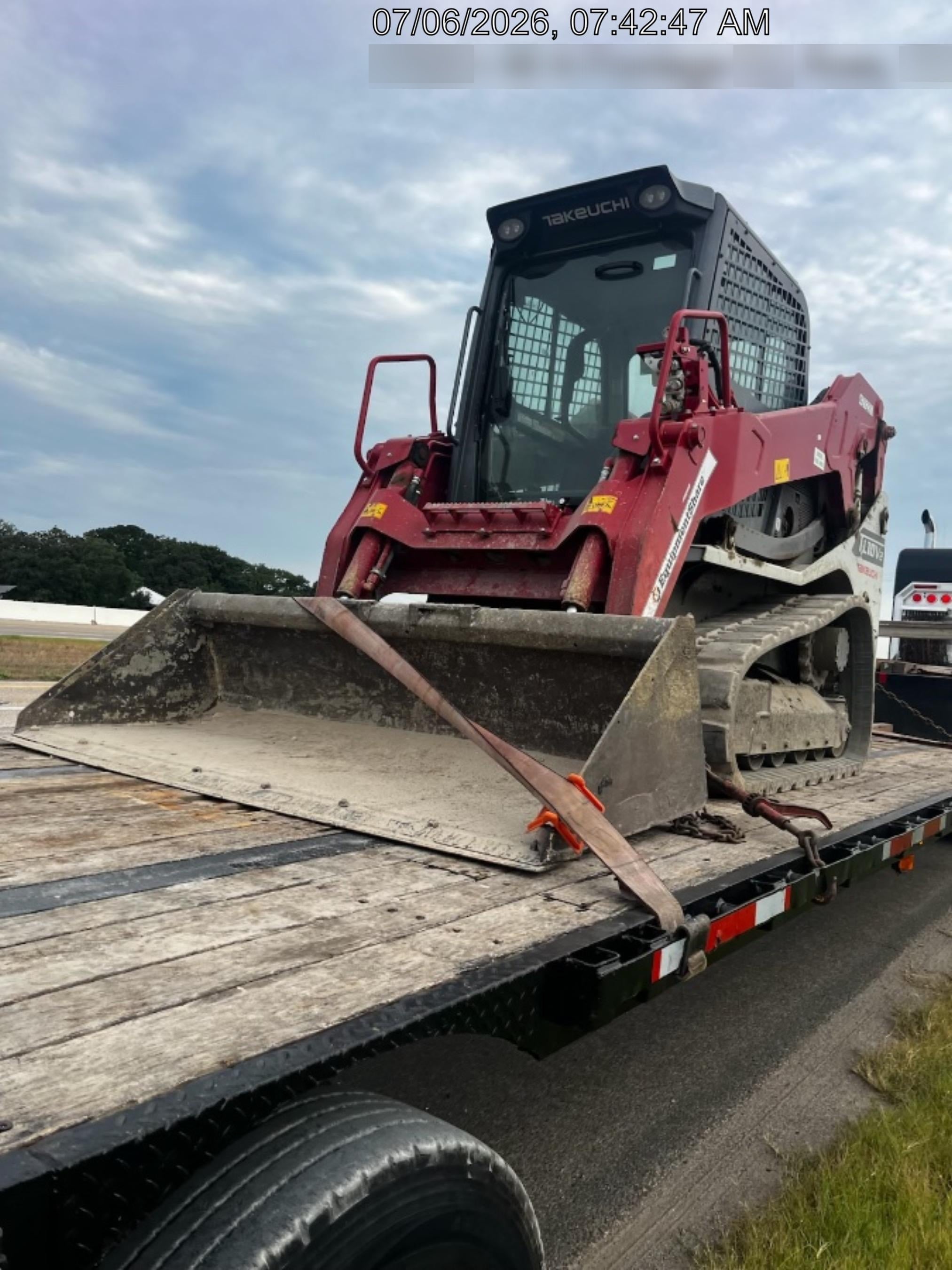 2024 TAKEUCHI TL10V2-CR