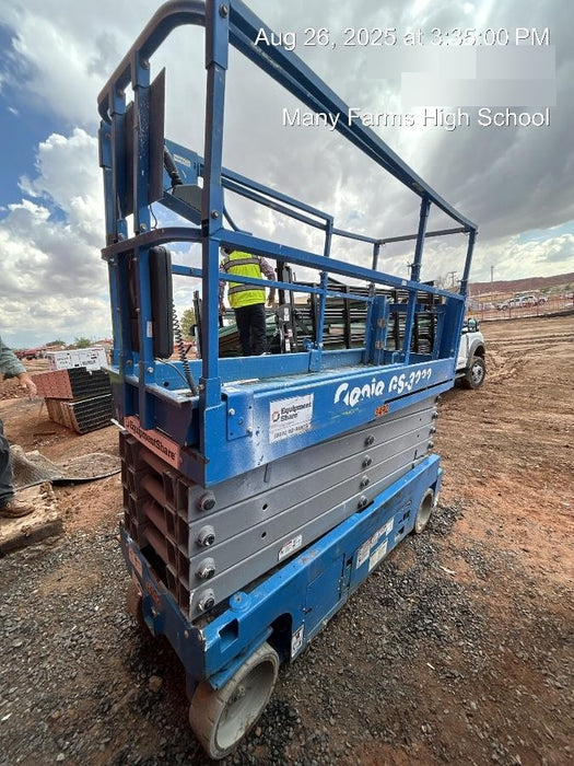 2017 Genie GS-3232 Standard