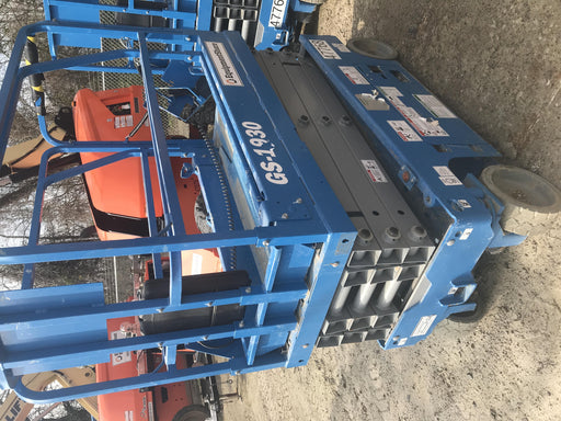 2019 Genie GS-1930 Fixed Rails with Chain Entry