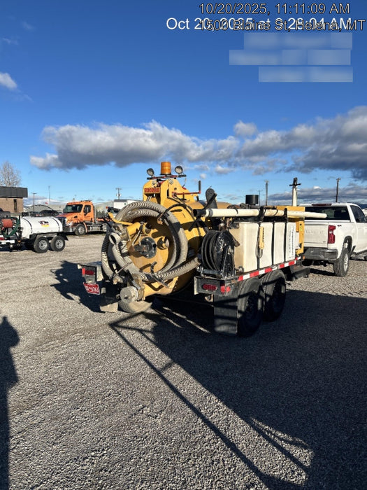 2022 VAC-TRON LP573XDT