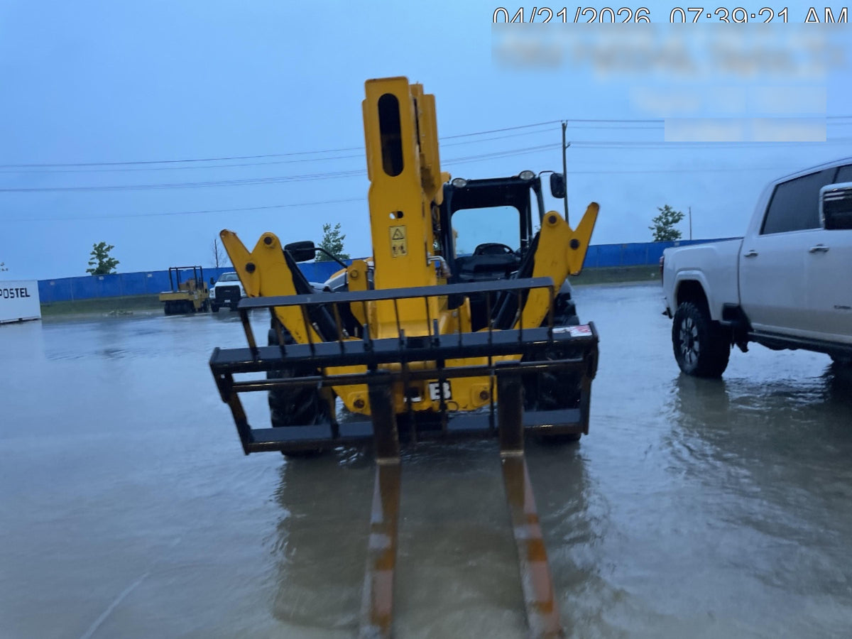 2023 JCB 510-56