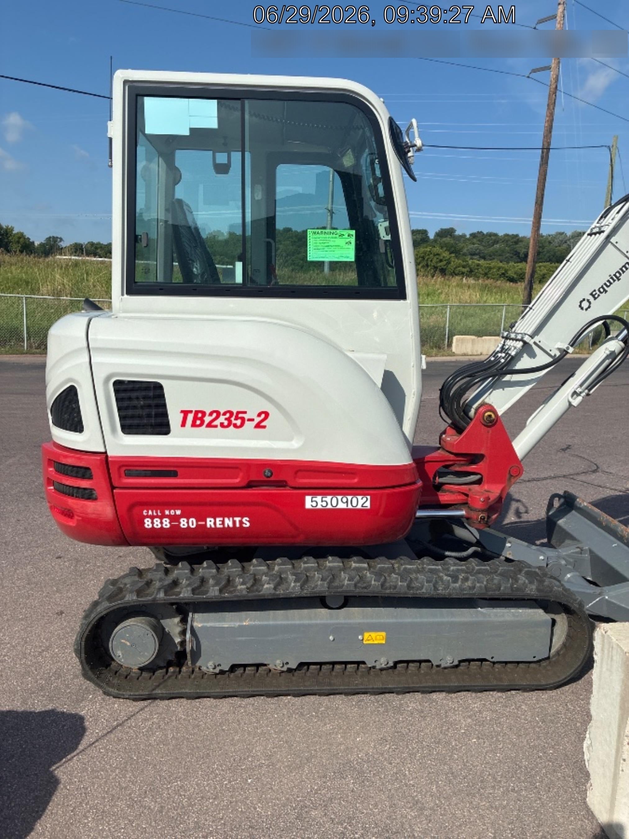 2025 TAKEUCHI TB235-2CR