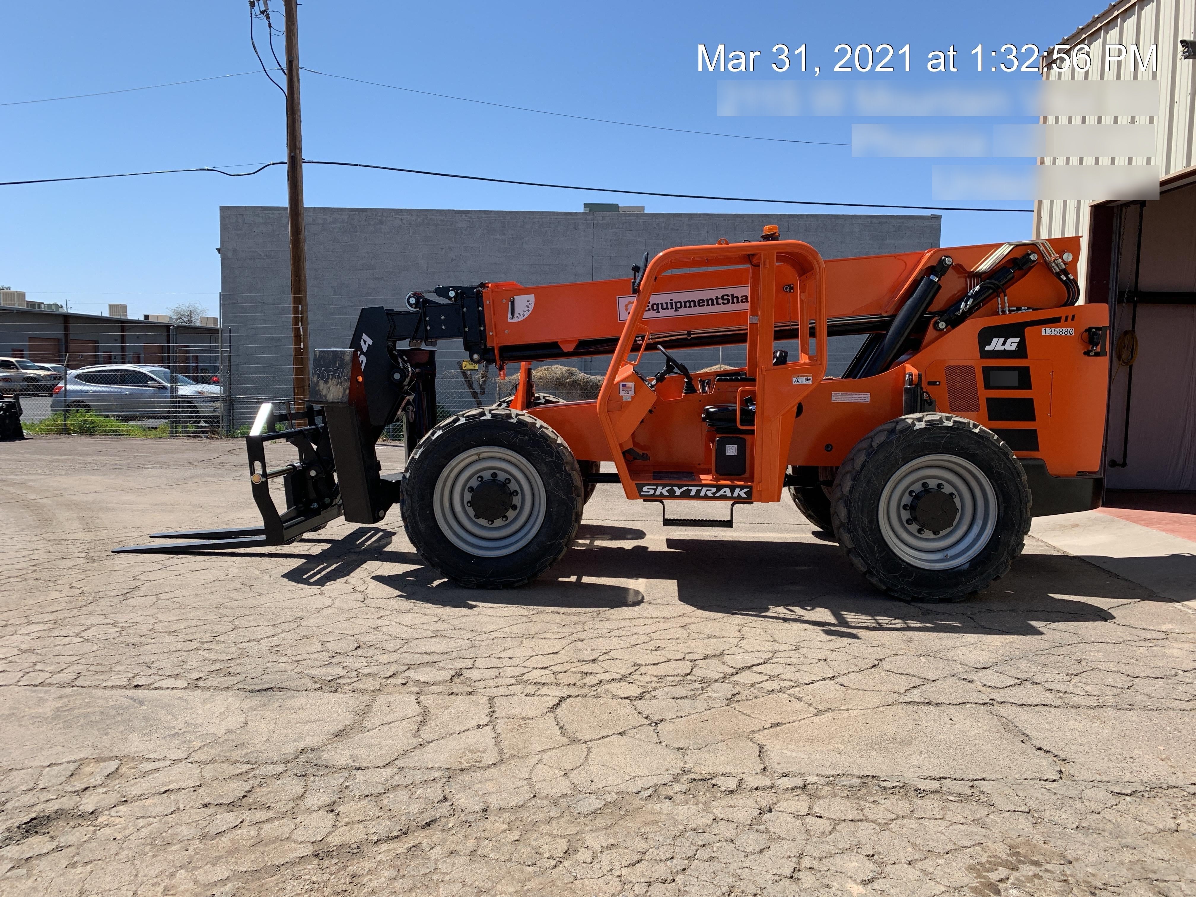 2021 SKYTRAK 10054