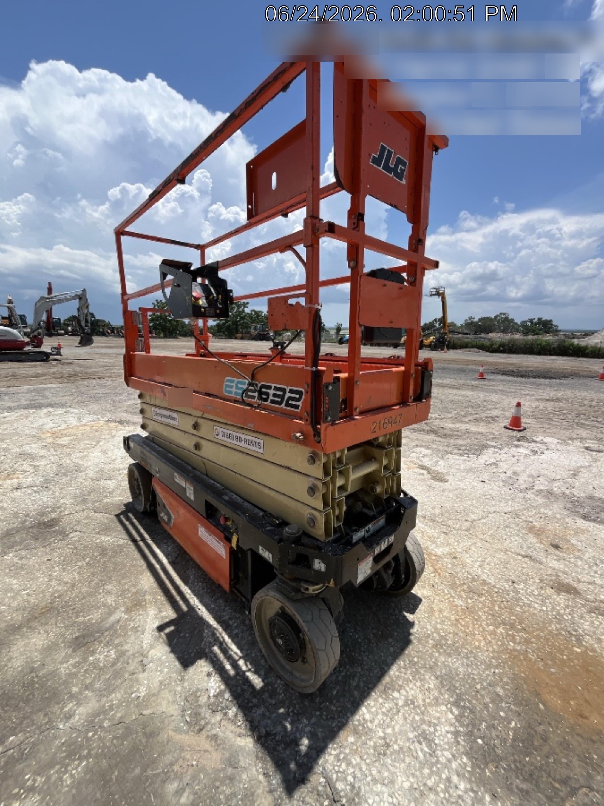 2022 JLG ES2632