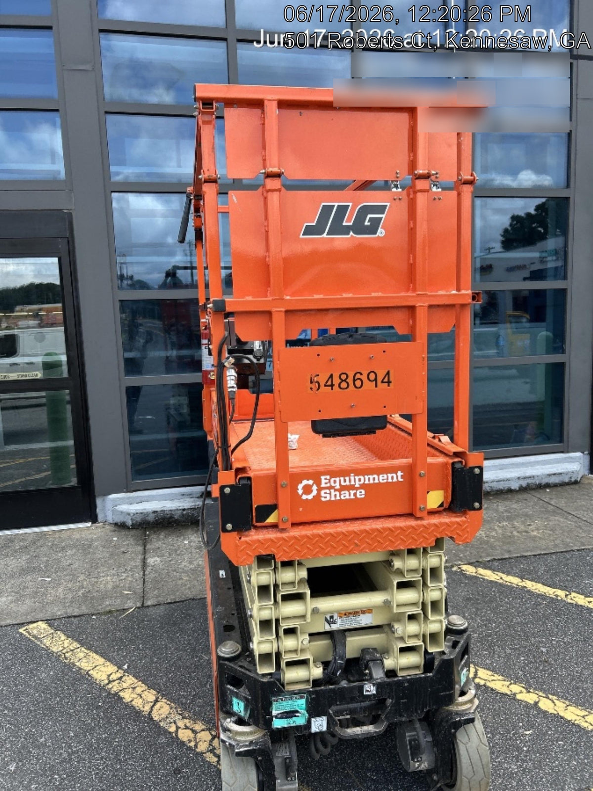 2025 JLG ES1932