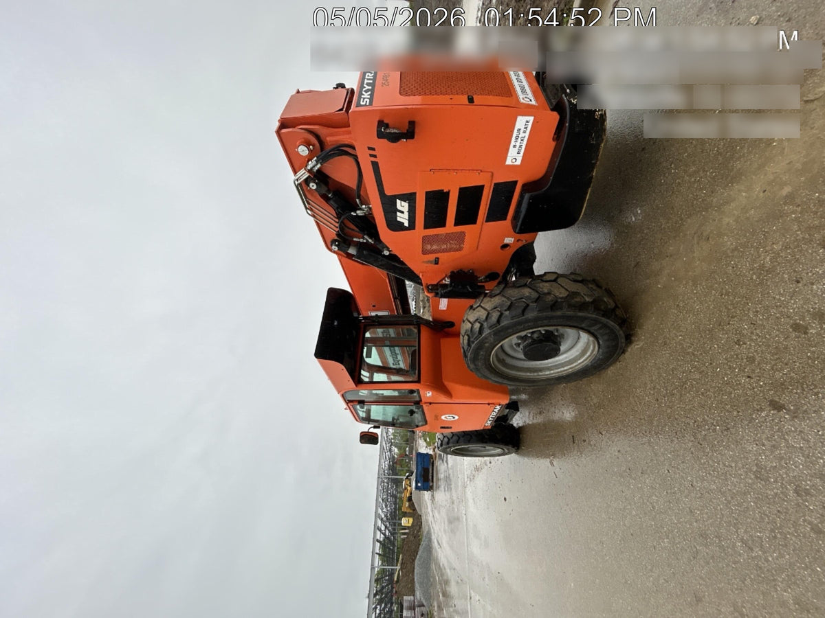 2022 SKYTRAK 8042