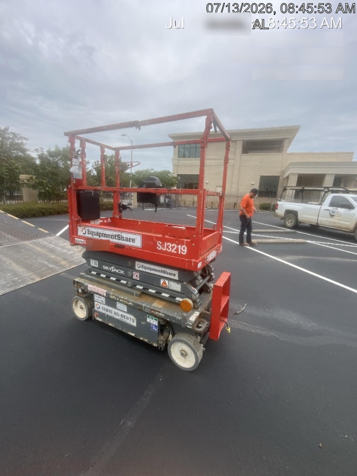 2021 SKYJACK SJ3219