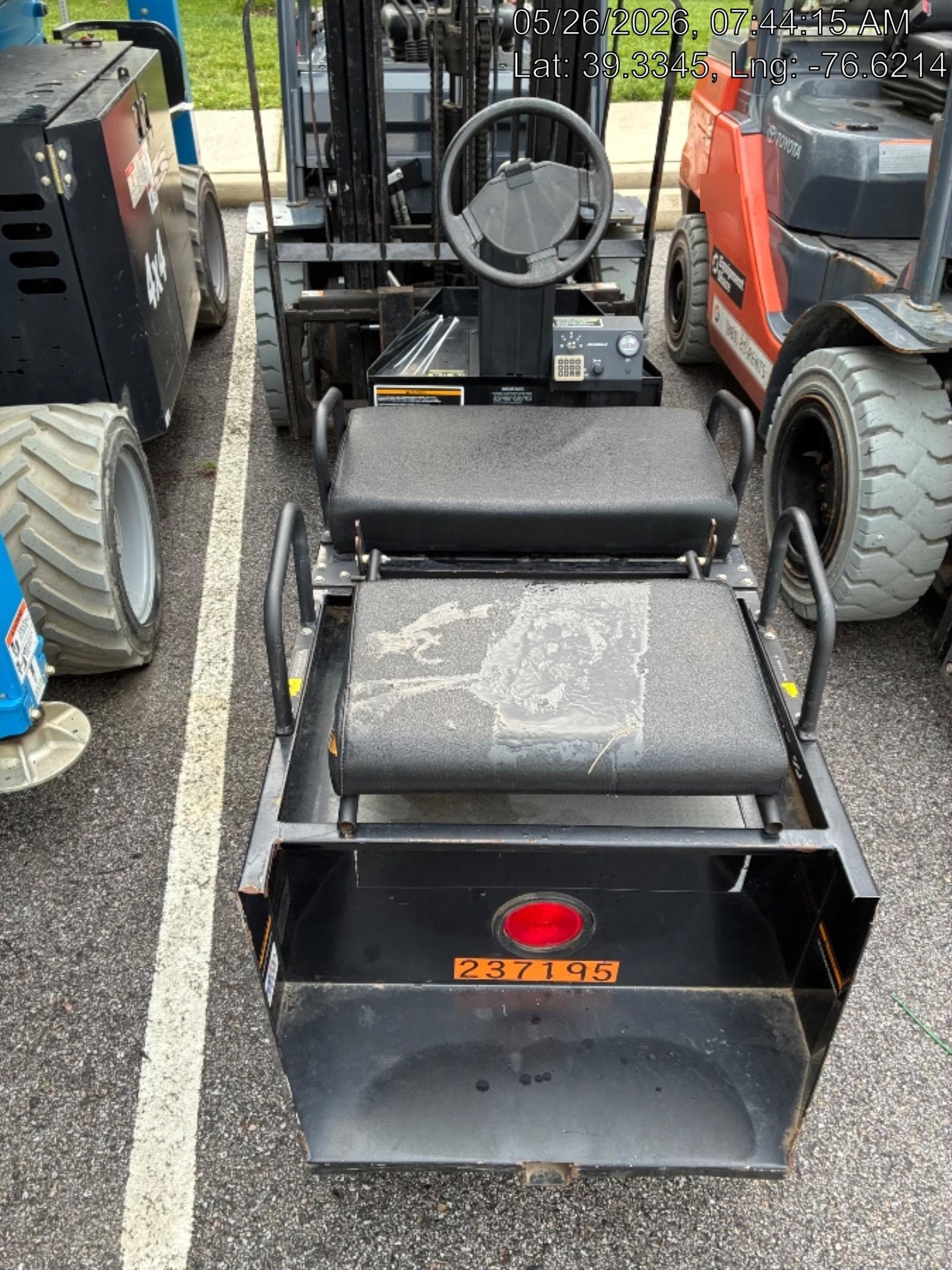 2022 COLUMBIA Expediter