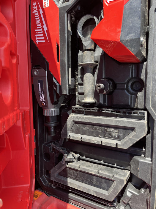 2022 MILWAUKEE MXF301-2CP