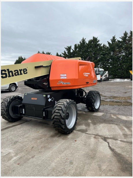 2023 JLG 660SJ