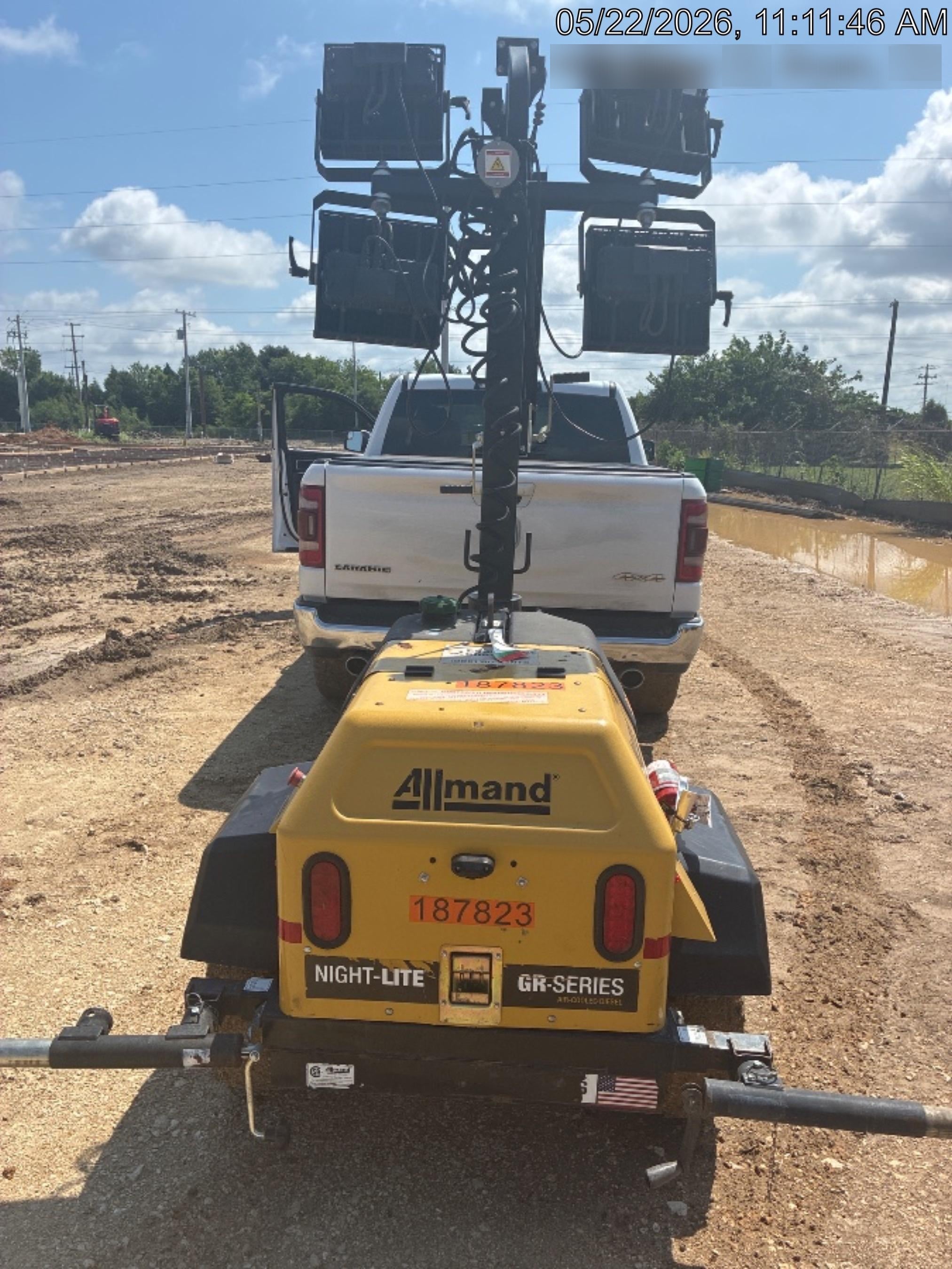 Allmand NLV3GR (4) LED Light Fixture 350W, 23' Vertical Mast, 3kW Prime, Towable, Deep Sea L401, Leveling Jacks, Yanmar T4F 5.8hp