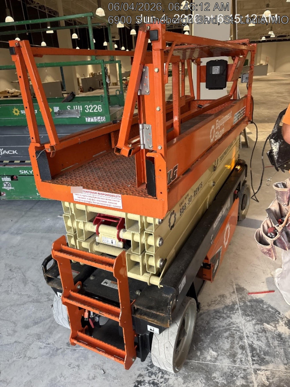2022 JLG ES2632