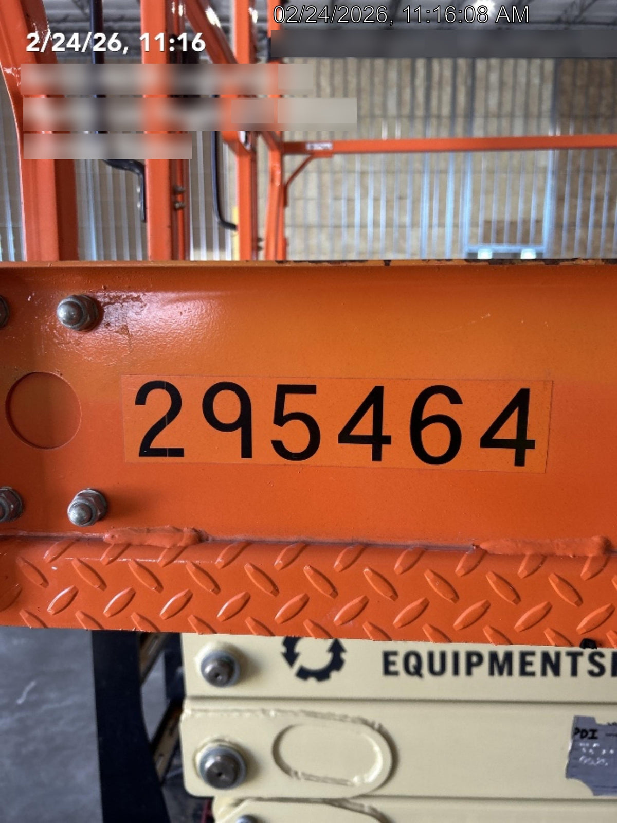 2023 JLG ERT4069