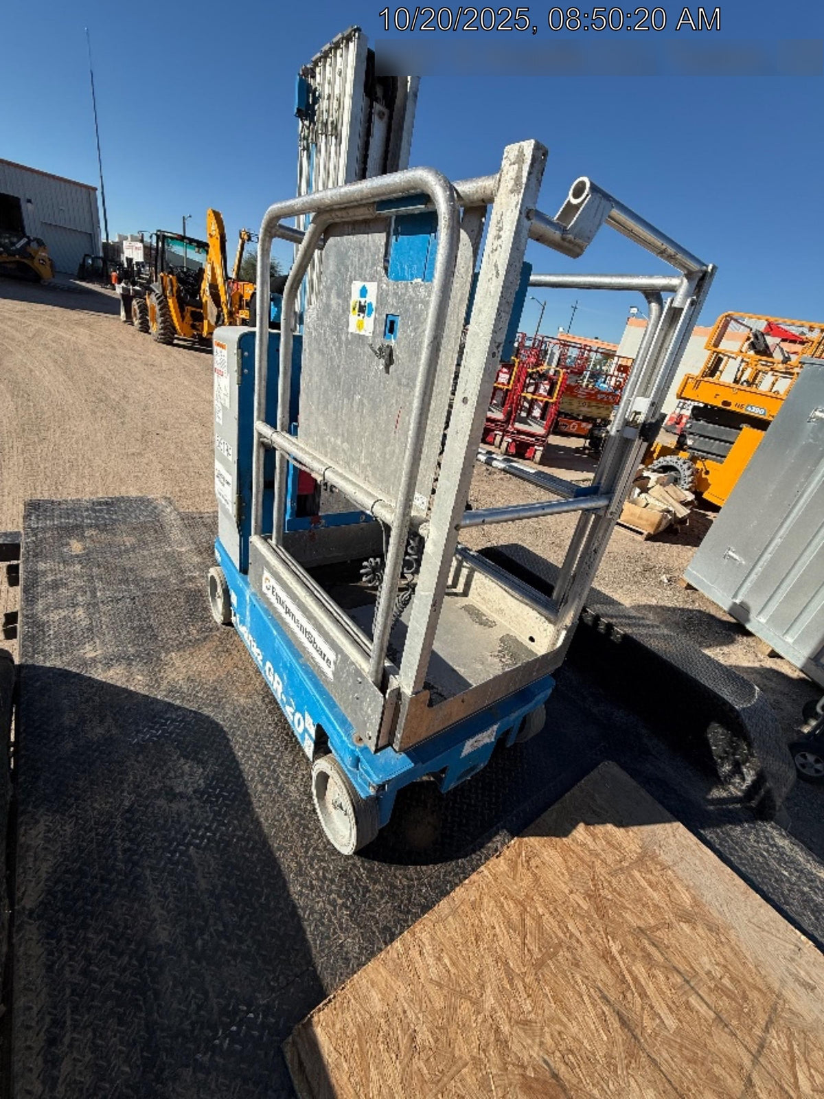 2019 GENIE GR-20